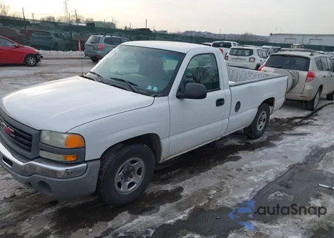 2004 GMC Sierra 1500 Work Truck z USA, uszkodzony, nr VIN 1GTEC14V44Z900670